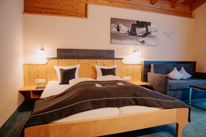 Hotel Garni Alpenhof Ischgl