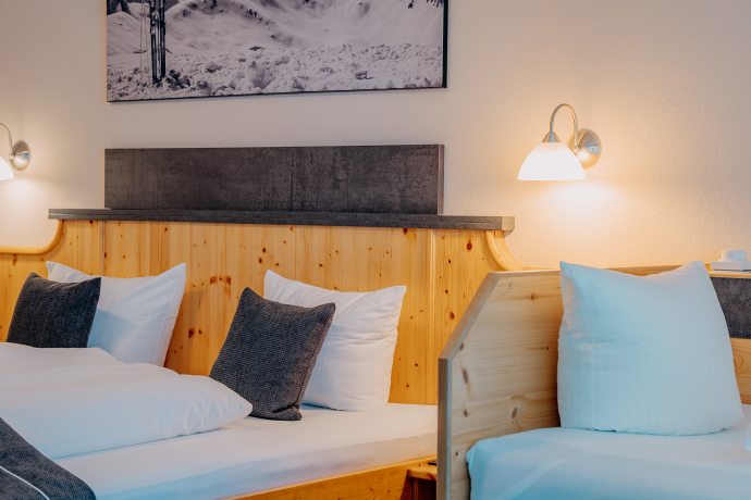 Hotel Garni Alpenhof Ischgl