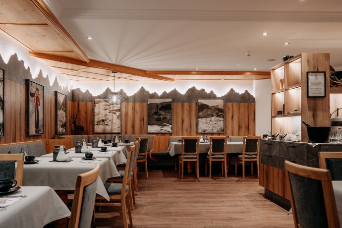 Hotel Garni Alpenhof Ischgl