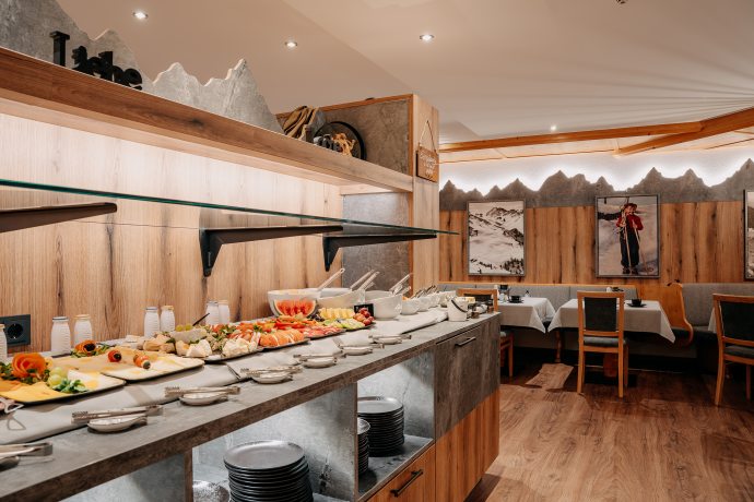 Hotel Garni Alpenhof Ischgl