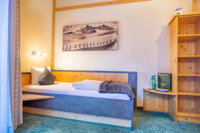 Hotel Garni Alpenhof Ischgl
